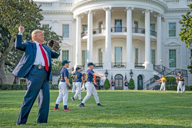 Compulsive liar Donald Trump plays catch on the White House lawn.