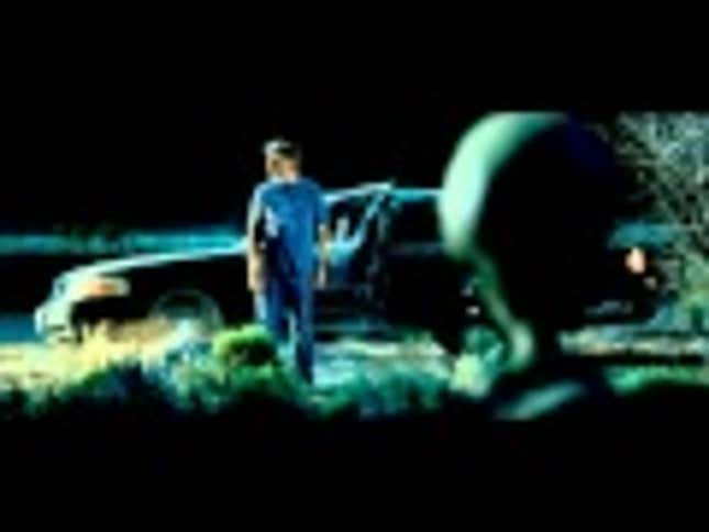 The trailer for <em>Paul</em>: Simon Pegg, Nick Frost, and Seth Rogen outrun the specter of <em>Mac And Me</em>
