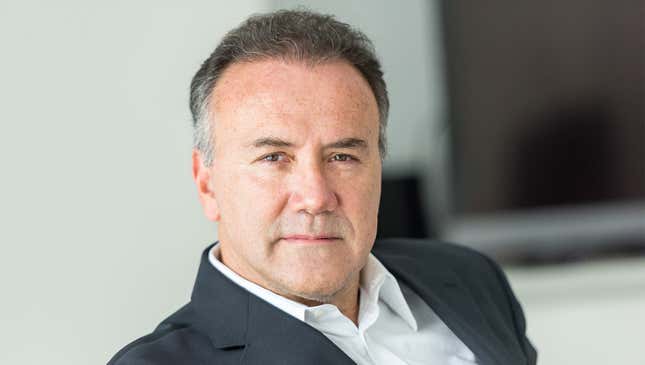 Image for article titled Libertarian Candidate Worried After Latest Poll Shows Him 98 Points Behind