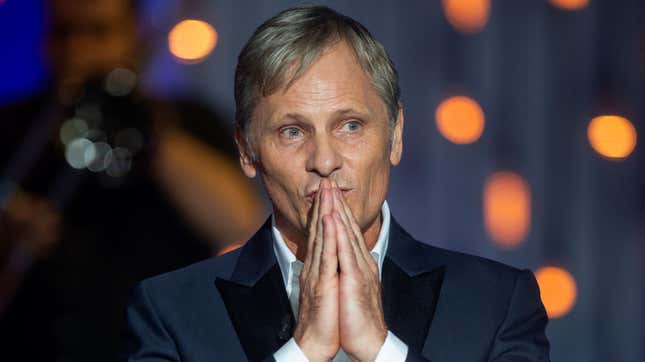Viggo Mortensen is still defending <i>Green Book</i>
