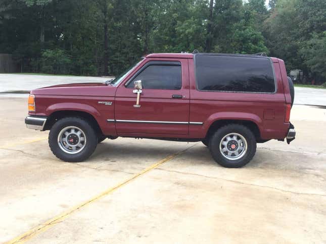 Image for article titled At $8,990, Is This 1989 Ford Bronco II Too Good To Be True?