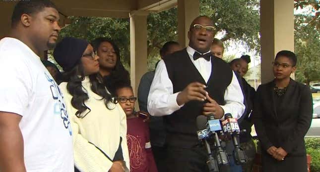 Image for article titled Another Black Man Wrongfully Convicted: New DNA Screening Process Puts Lydell Grant Close to Exoneration