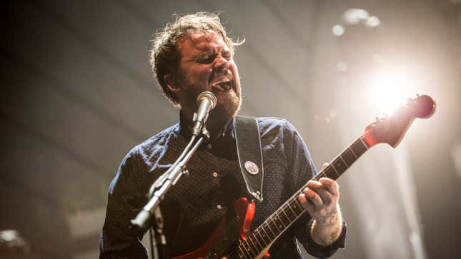 Ben Gibbard Craig Finn And More Reflect On Late Frightened Rabbit Singer Scott Hutchison In