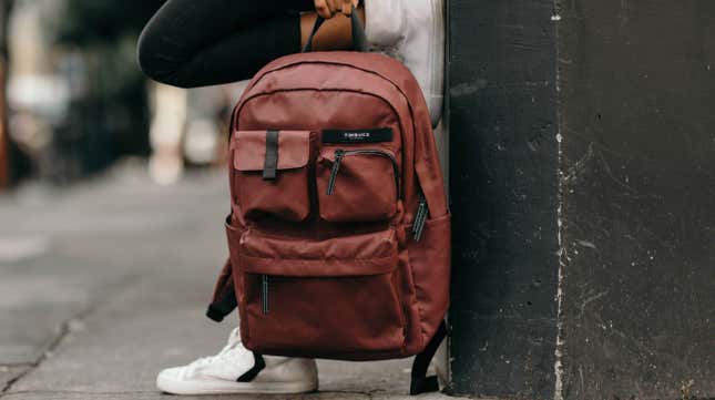 Image for article titled Pack a Backpack in a Pinch by Rolling Your Clothes