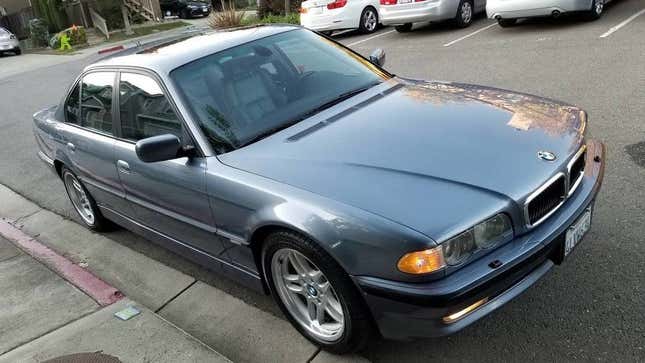 Image for article titled At $4,500, Is This 2001 BMW 740i Sport A Fantastic Deal Or A Financial Death Wish?