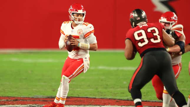 Brady, Bucs look to get offense going vs. Mahomes, Chiefs - The