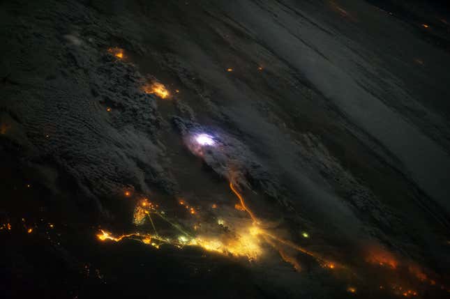 Image for article titled What lightning strikes look like from space