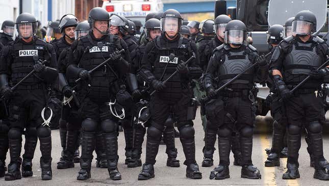 Image for article titled How Police Are Revamping Their Tactics