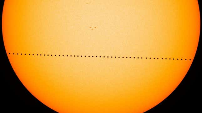 Image for article titled How to Watch Mercury&#39;s Transit Across the Sun This Morning