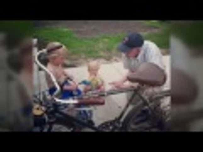 Toddler and WWII Vet Are Best Friends, Will Melt Your Heart Into Goo