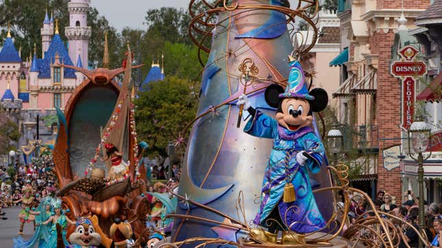 Disneyland has no plans to close due to coronavirus.