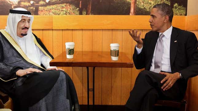 Image for article titled Obama Hosts Diplomatic Talks At Starbucks While Oval Office Carpet Cleaned