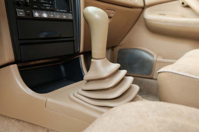 Image for article titled This Ultra-Clean Subaru Legacy Wagon Comes With 216,000 Miles And A Fantastic Craigslist Ad