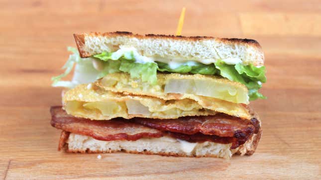 Image for article titled Which tomato is best in a BLT?