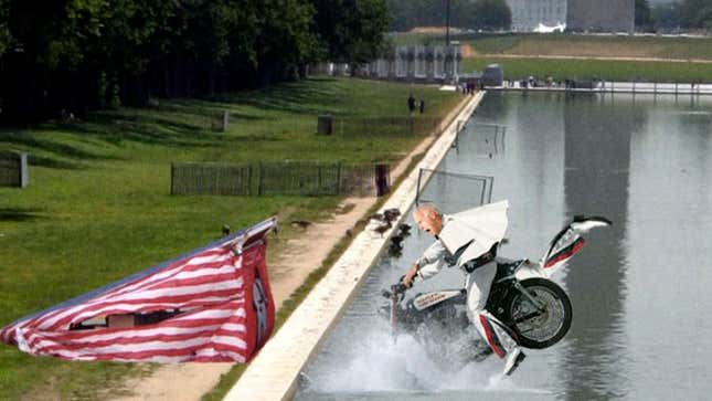 Vice President Biden&#39;s 2009 attempt to jump the
Lincoln Memorial Reflecting Pool was not executed according to plan.