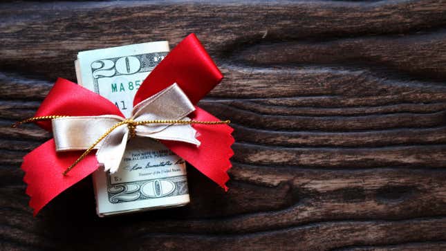 Image for article titled How Should You Handle Holiday Tipping This Year?