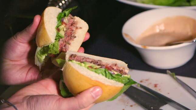 Image for article titled The FDA Has Finally Approved the Impossible Burger to Be Sold at Grocery Stores