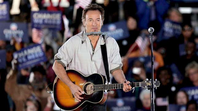 Image for article titled Bruce Springsteen Accidentally Plays &#39;Big Government&#39;s Stealin&#39; Our Livelihood&#39; At Obama Rally