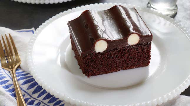 Chocolate Bumpy Cake