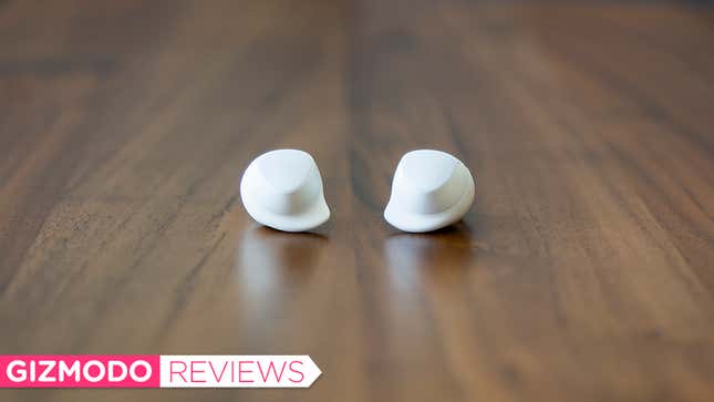 Image for article titled Samsung&#39;s New Galaxy Buds Almost Give AirPods a Run for Their Money