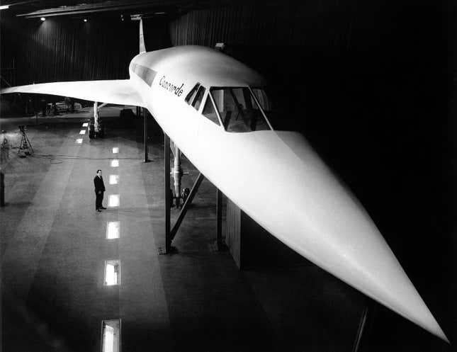 Imagen para el artículo titulado Cuando podíamos comprar billetes de aviones supersónicos: la trágica historia del increíble Concorde