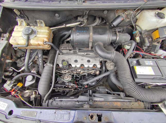 Image for article titled I Just Bought A $600 Diesel Manual Chrysler Minivan But It Has 250,000 Miles And Is Broken In Germany