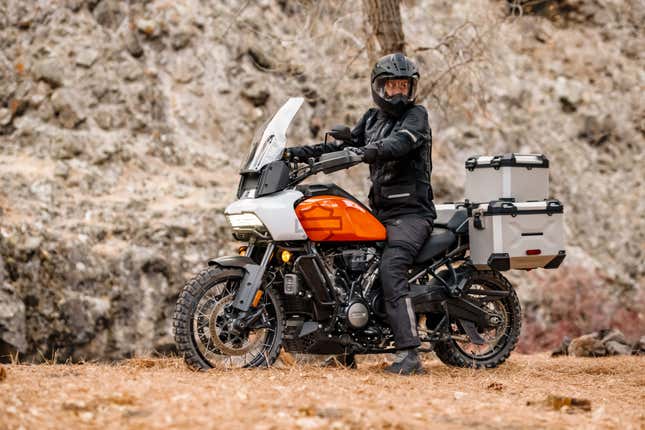 Image for article titled The 2021 Harley-Davidson Pan America Packs A Ton Of Tech For A Surprisingly Reasonable Price
