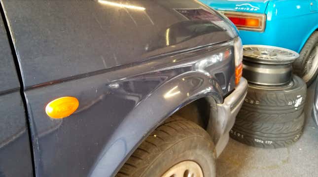 Image for article titled The Quirks That Make My European 250,000 Mile Diesel Manual Chrysler Minivan So Awesome