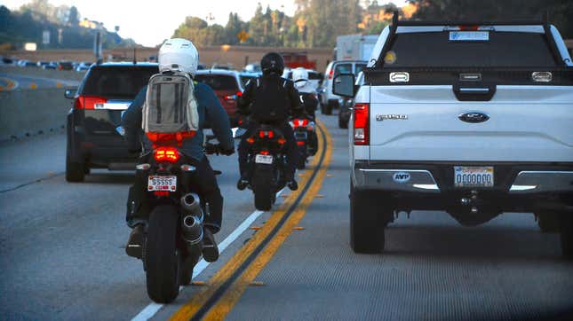 Image for article titled French Study Suggests Motorcycle Lane Splitting Can Lead To More Crashes
