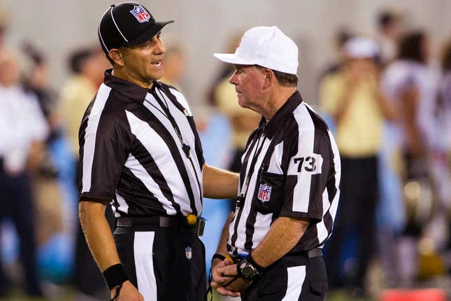 Image for article titled Gaffes By NFL Replacement Referees