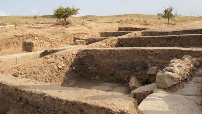 Image for article titled Archaeologists Unearth Earliest Known Shithole Located Super Far From Everywhere