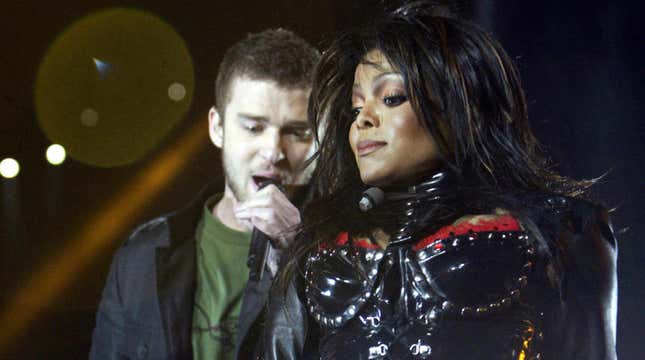 Image for article titled Framing Britney Spears Filmmakers Set Their Sights on Janet Jackson&#39;s Super Bowl Humiliation