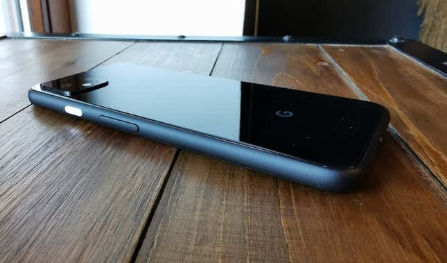 Imagen para el artículo titulado El Google Pixel 4 tiene dos serios problemas: demasiada IA y muy poca batería