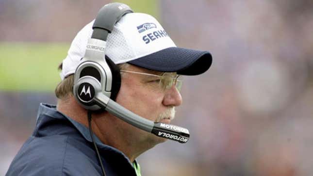 Image for article titled Mike Holmgren Wondering If You&#39;ve Ever Played Wide Receiver