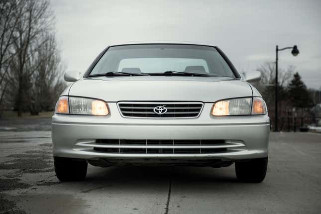 This Near-Mint 20-Year-Old Toyota Camry Is One Of The Best Cars I've ...