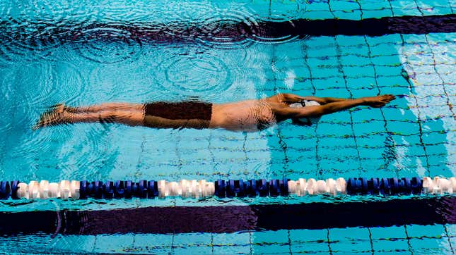 Image for article titled How to Get Started Swimming for Fitness