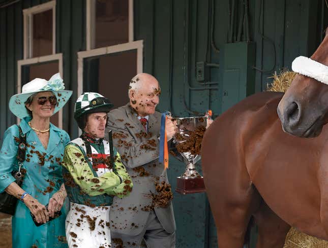 Image for article titled Celebrating Kentucky Derby Winner Sprays Shit All Over Stable Following Win