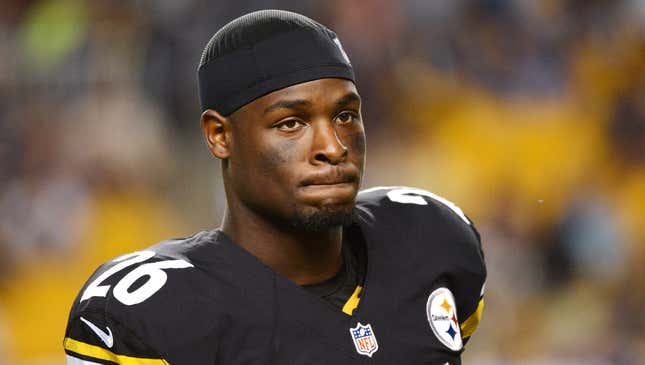 Image for article titled Emotional Le’Veon Bell Reveals Holdout A Result Of Forgetting How To Run