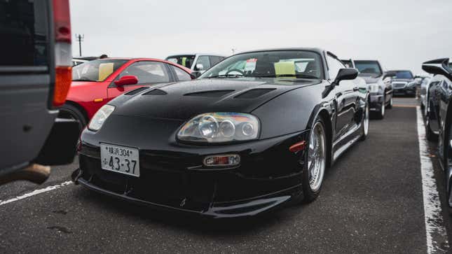 Image for article titled Inside Japan's Biggest Used Car Auction