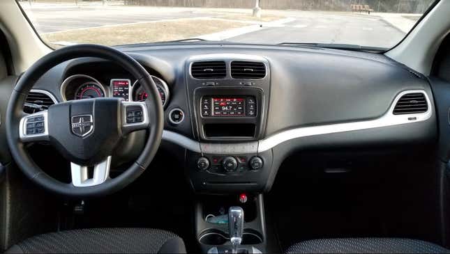 Image for article titled The Dodge Journey Proves That Old Vehicle Platforms Work Just Fine