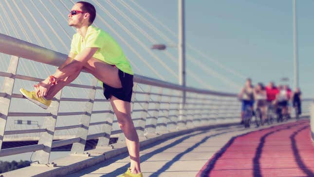 Image for article titled Marathon Training Tips
