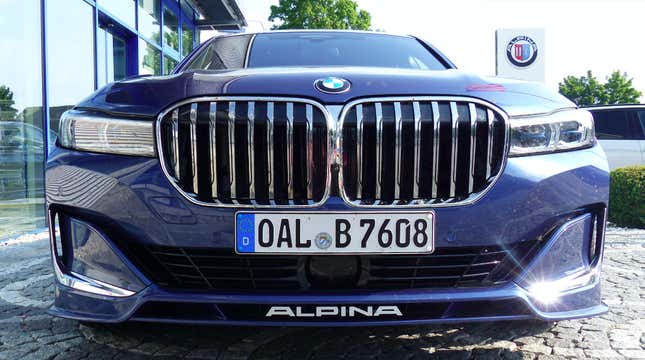 Image for article titled What It Was Like to Go 170 MPH in BMW's Swankiest Super Sedan