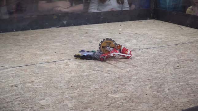 One of the robot fight videos taken down, featuring a confrontation between Speed Wedge and Ubersaw at the MassDestruction event.