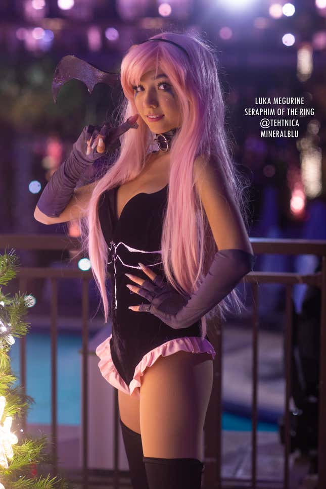 Image for article titled 2019's Last Big Cosplay Show Was A Christmas Treat