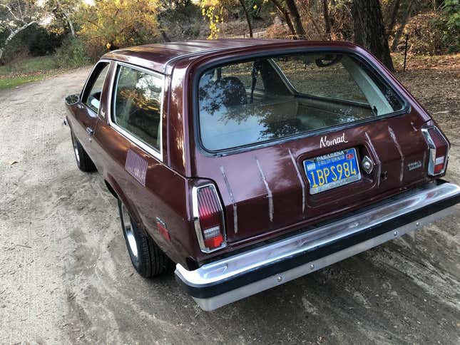 Image for article titled AT $5,500, Is This 1976 Chevy Vega Nomad A Deal So Good You Might Go Mad?