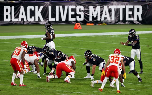 Image for article titled The NFL&#39;s Black Lives Matter Push Was BS. Majority of NFL PAC Donations Went to Republicans