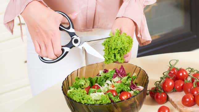 Image for article titled 11 Secrets to Building a Better Salad