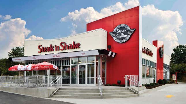 Image for article titled Steak ’n Shake wants to reward your social distancing with free fries