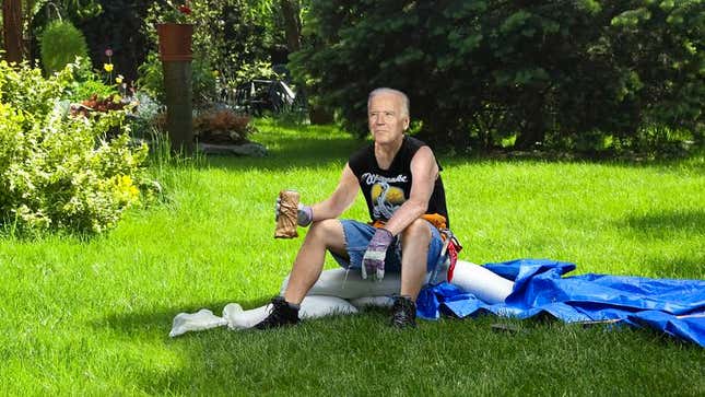 Image for article titled Biden Lines Up Sweet Summer Gig Installing Above-Ground Swimming Pools