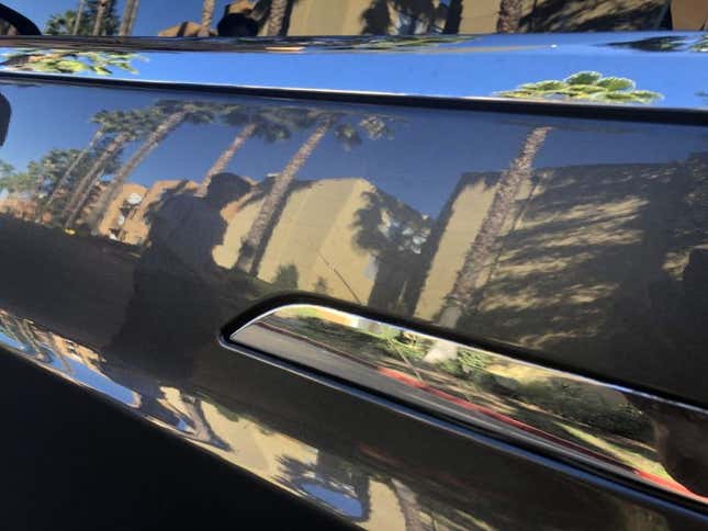 Imagen para el artículo titulado Este Tesla Model X ha recorrido más de 640.000 kilómetros. Estas son todas las reparaciones que hubo que hacerle